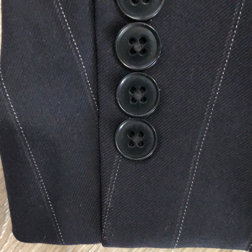 Murano Mens Suit - Picture 4 of 11